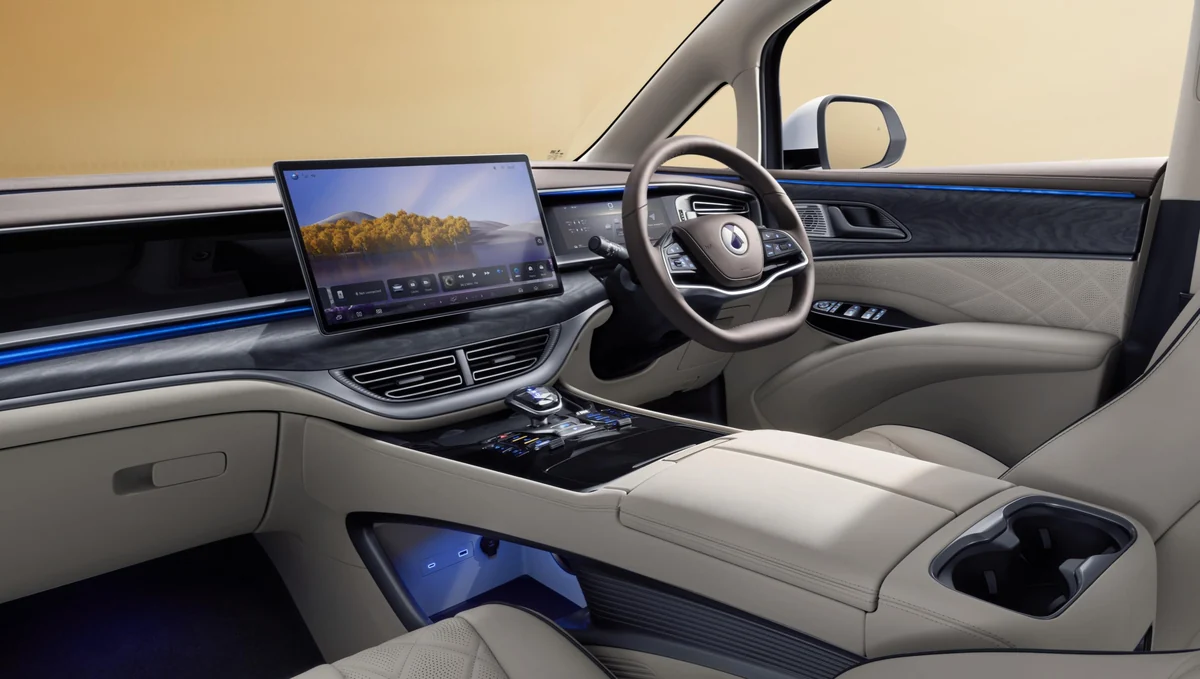 DENZA D9 luxury cabin and infotainment display